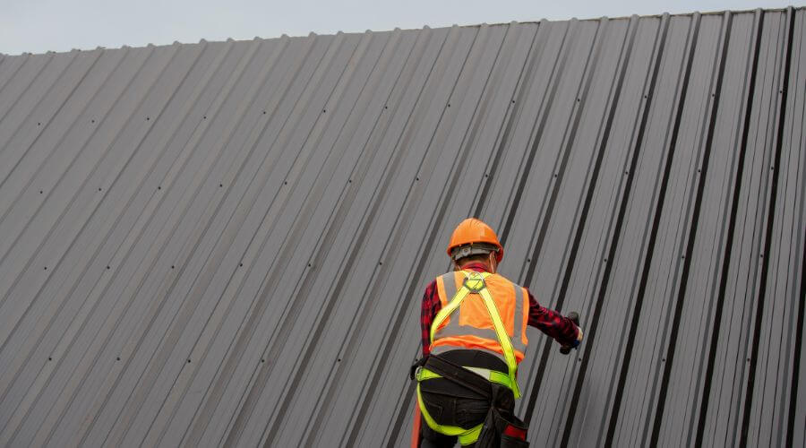 Professional metal roof installation services in Mesilla Park, NM